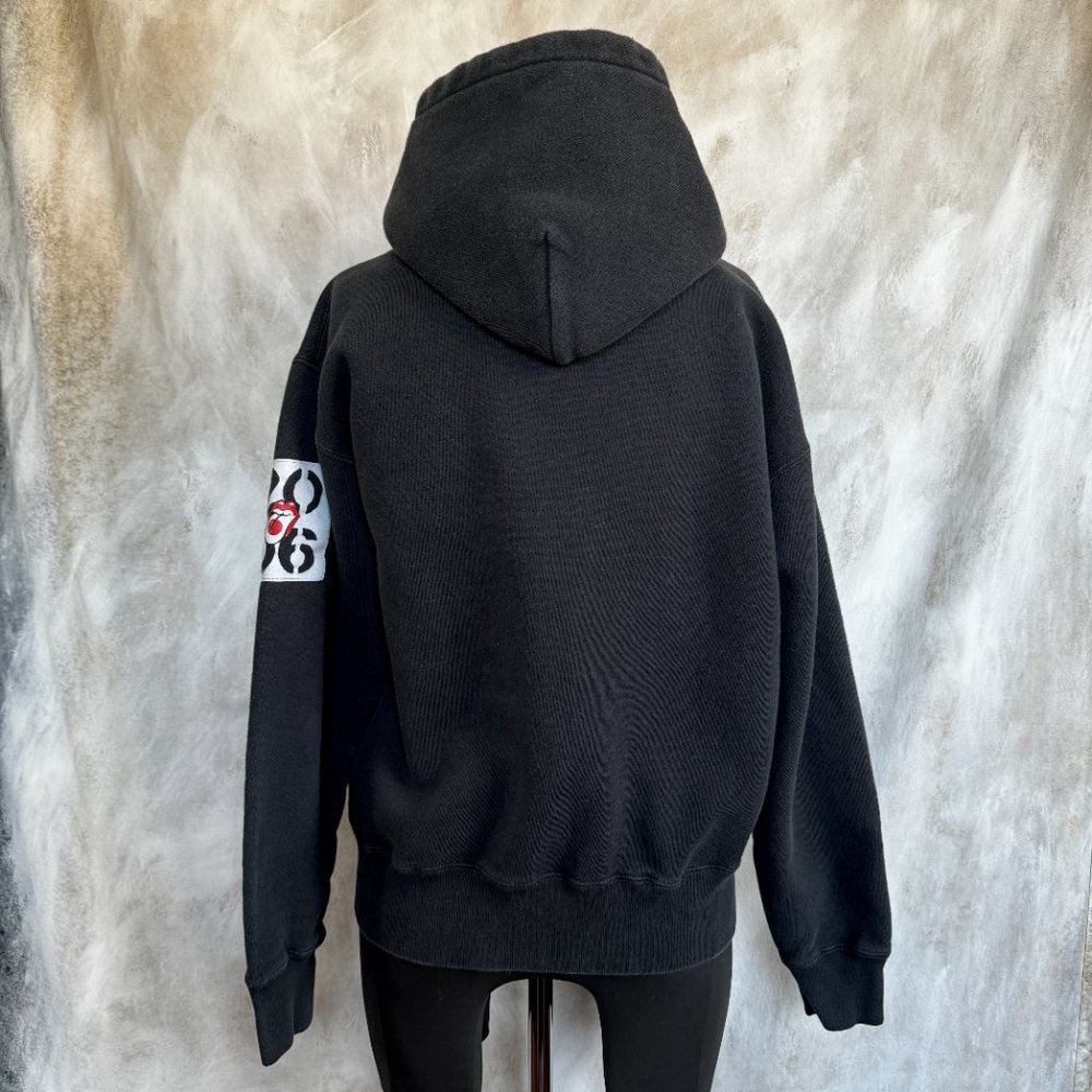 Vintage 2006 Rolling Stones Stage Crew Only Zip Hoodie - Picture 4 of 7
